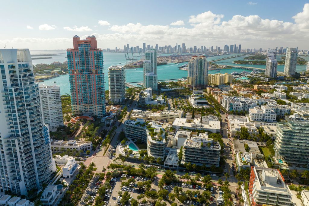 Do You Need An Attorney To Buy or Sell Real Estate? | Isriel Ponzoli | Miami Real Estate Attorneys